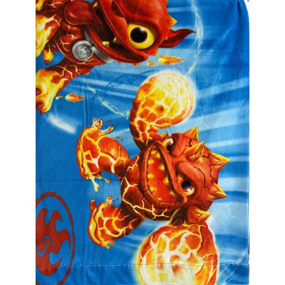 Skylanders Giants Standard Pillowcase 28x20 Video Game Kids Bedding Activision - Picture 2 of 12
